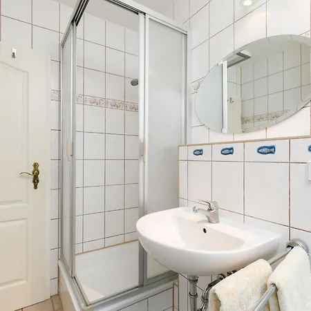 Eickhus Blaue By Interhome Apartment Zinnowitz